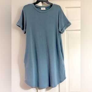 Story Short Sleeve Dress Size Large Softie Cuffed Sleeves Pockets Light Teal EUC